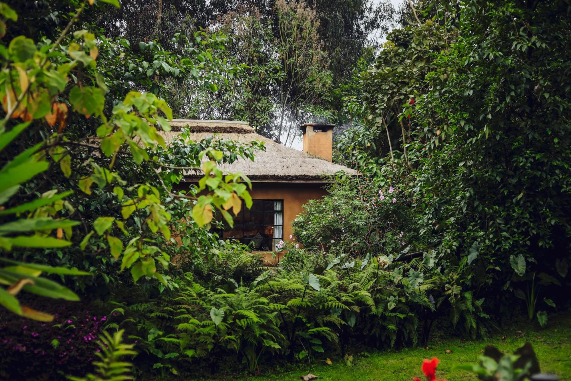 Sambora Kinigi Villa Buitenkant foto